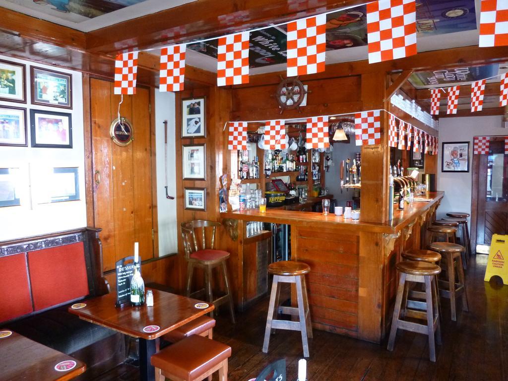The White Lady Hotel キンセール エクステリア 写真